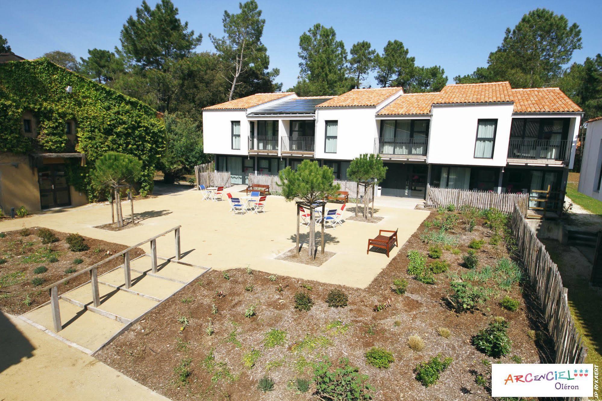 Arc En Ciel Oleron Hotel Saint-Trojan-les-Bains Bagian luar foto